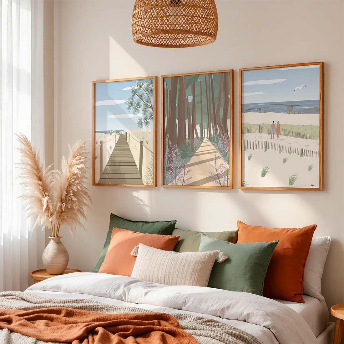 Idées déco Landes avec affiches illustrées inspirées de l’océan et de la forêt