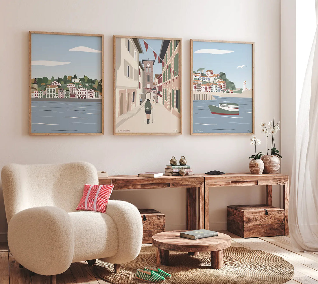 Une belle idée cadeau Pays Basque avec ces 3 affiches encadrées de Ciboure, Saint-Jean-Pied-de-Port et Saint-Jean-de-Luz